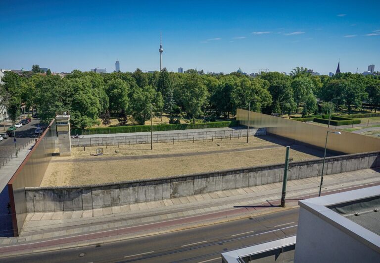 Berlín – Berlínská zeď a Reichstag